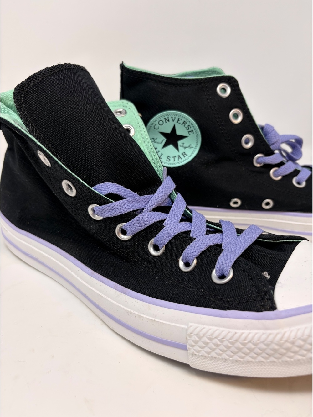 Converse Chuck Taylor All Star High Top Sneakers Size 9 - Picture 2 of 5